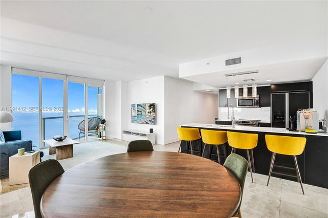 665 NE 25th St 2105, Miami, FL 33137