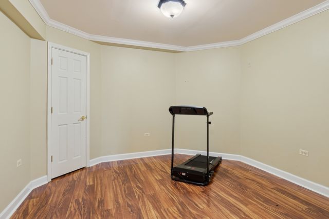 2667 Charter Oak Drive, Aurora, IL 60502