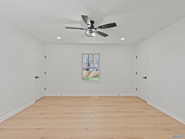 157 George Chapman Drive NE, Meridianville, AL 35759