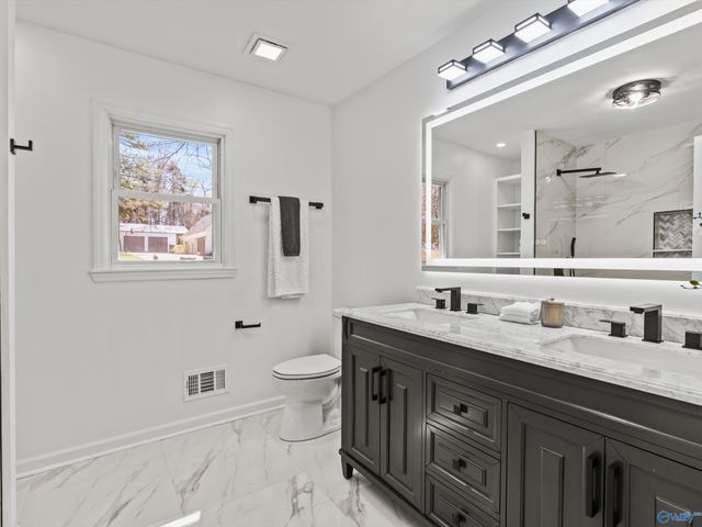 157 George Chapman Drive NE, Meridianville, AL 35759