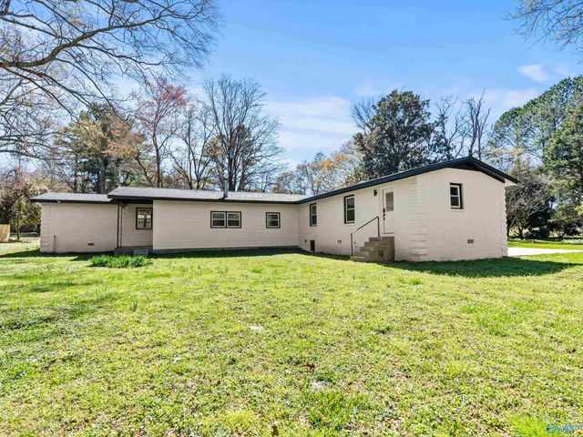 157 George Chapman Drive NE, Meridianville, AL 35759
