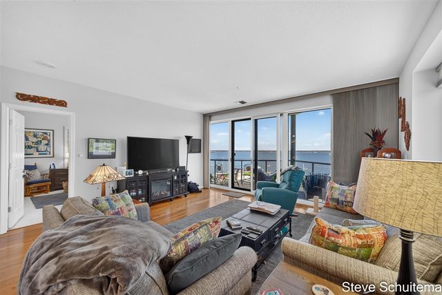 2964 Lakeshore Drive E501, Muskegon, MI 49441