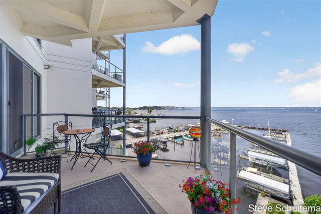 2964 Lakeshore Drive E501, Muskegon, MI 49441
