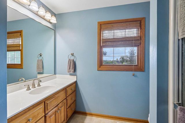 652 Fairway Circle, Jefferson, WI 53549
