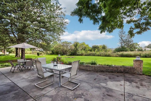 652 Fairway Circle, Jefferson, WI 53549