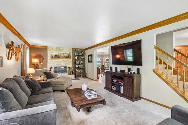 652 Fairway Circle, Jefferson, WI 53549