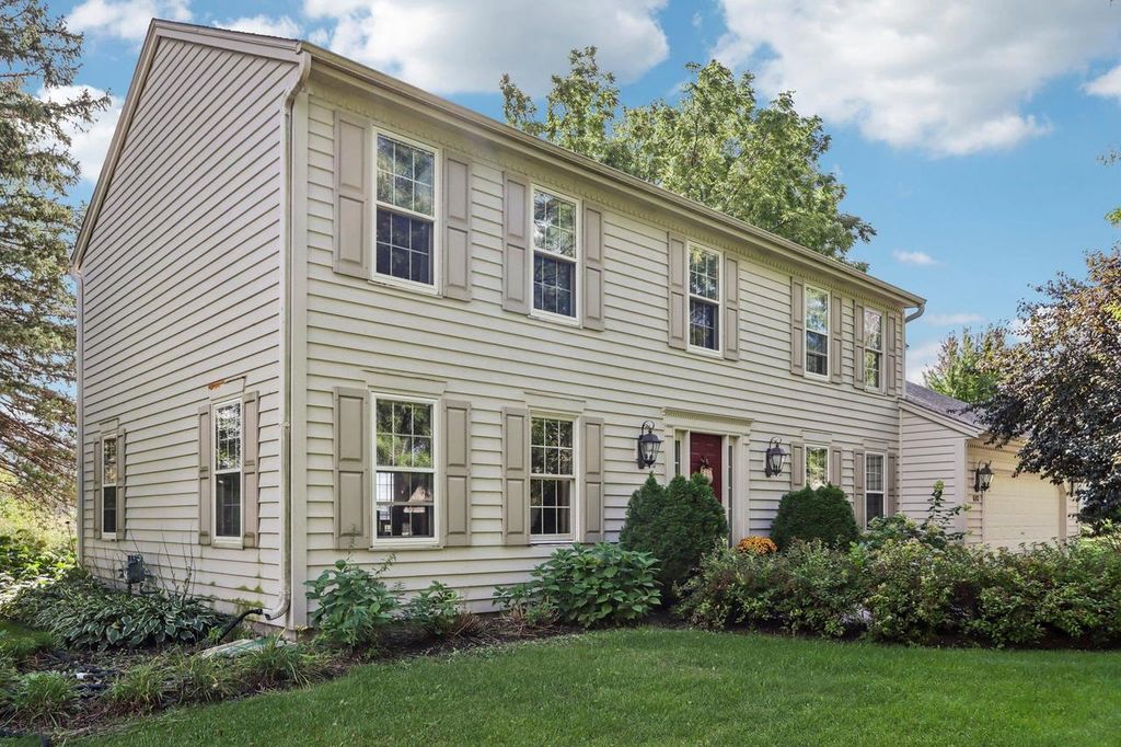 652 Fairway Circle, Jefferson, WI 53549