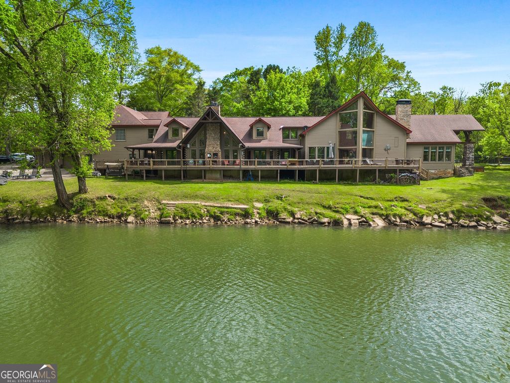50 Jones Slough Road, Kingston, GA 30145