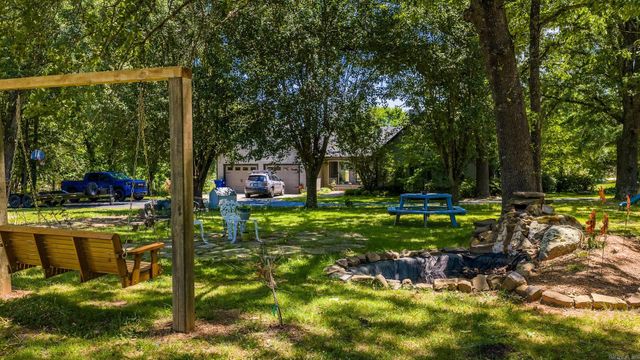 6 W Springhill Drive, Greenbrier, AR 72058