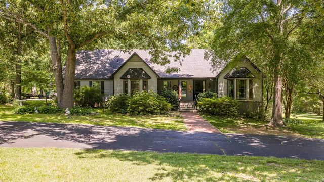 6 W Springhill Drive, Greenbrier, AR 72058