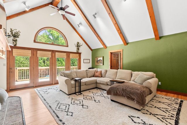 6 W Springhill Drive, Greenbrier, AR 72058