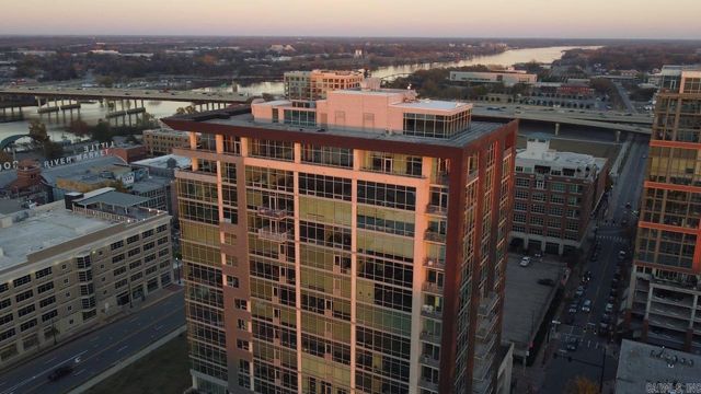 300 E 3rd St Apt 1504, Little Rock, AR 72201