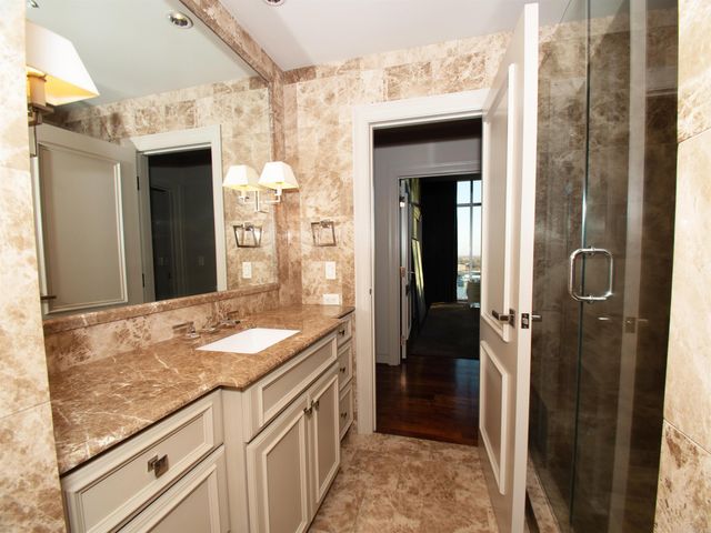 300 E 3rd St Apt 1504, Little Rock, AR 72201