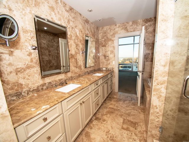 300 E 3rd St Apt 1504, Little Rock, AR 72201