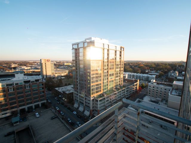 300 E 3rd St Apt 1504, Little Rock, AR 72201