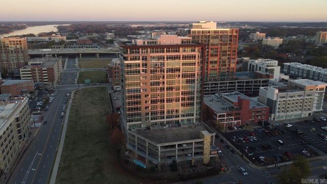 300 E 3rd St Apt 1504, Little Rock, AR 72201