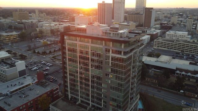 300 E 3rd St Apt 1504, Little Rock, AR 72201