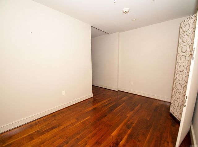 300 E 3rd St Apt 1504, Little Rock, AR 72201