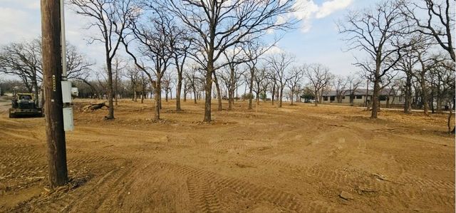 153 Catfish Trail, Bowie, TX 76230