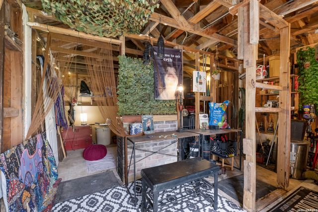 1318 Edison Dr, San Antonio, TX 78201