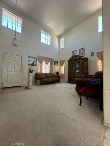 227 La Clarita, San Jacinto, CA 92582