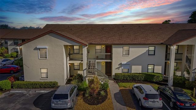 9270 LAKE PARK DRIVE 201, Fort Myers, FL 33919