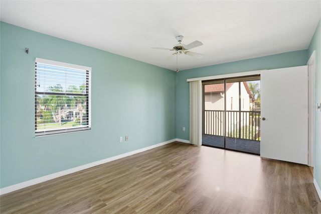 9270 LAKE PARK DRIVE 201, Fort Myers, FL 33919