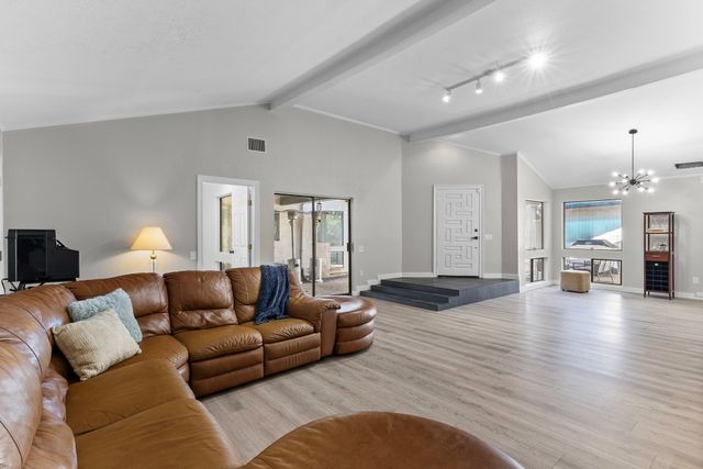 16831 Thomas Chapel Drive, Dallas, TX 75248