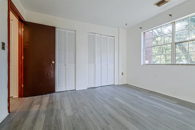 5 Louisburg Sq Apt 11, Nashua, NH 03060
