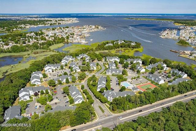 1714 Waters Edge Drive 1714, Toms River, NJ 08753