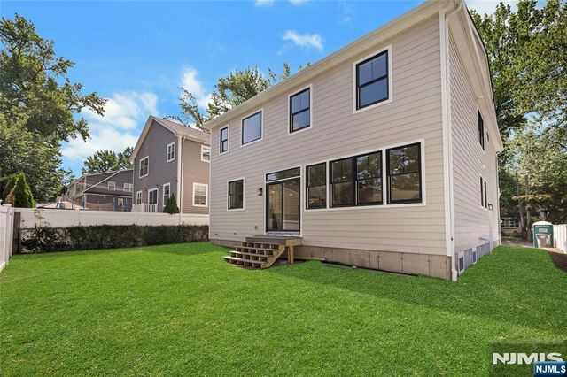 103 Hallberg Avenue, Bergenfield, NJ 07621