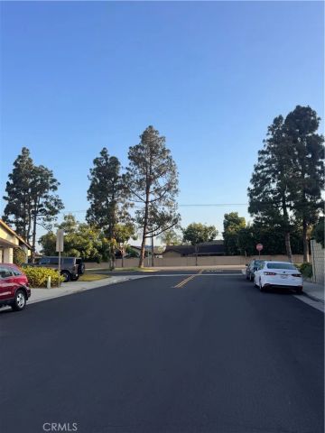 7525 Kevin, La Palma, CA 90623