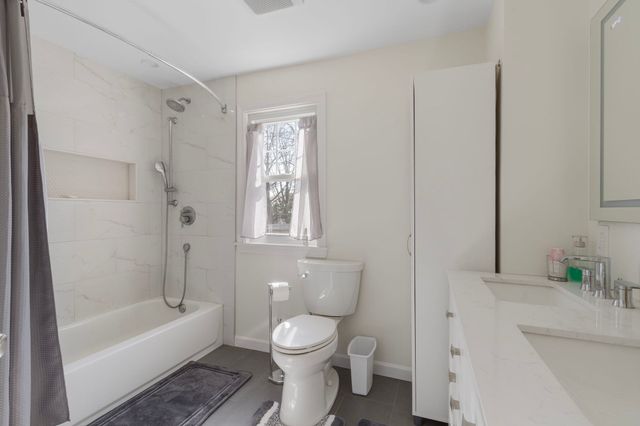 428 Boylston St, Brookline, MA 02445