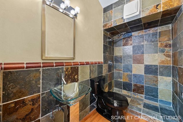 1140 Brighton Road, Naperville, IL 60563