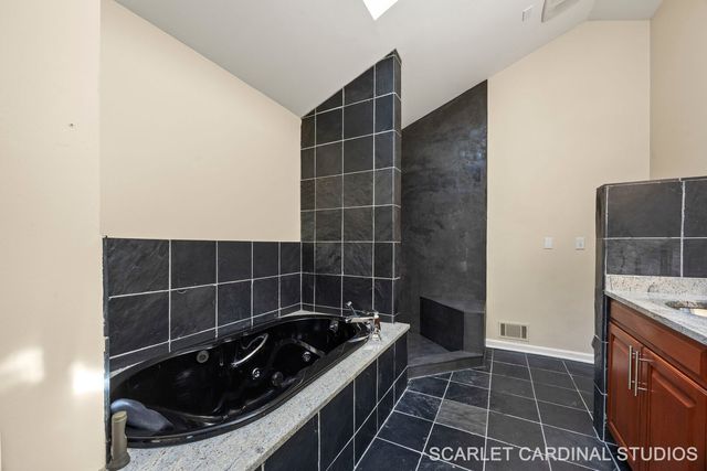 1140 Brighton Road, Naperville, IL 60563