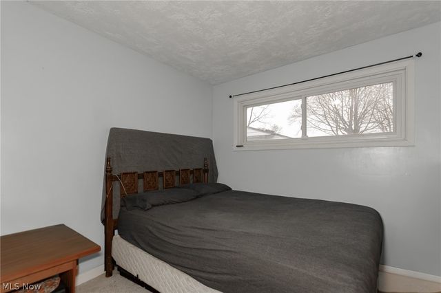 7165 Anthony Court, Madison, OH 44057