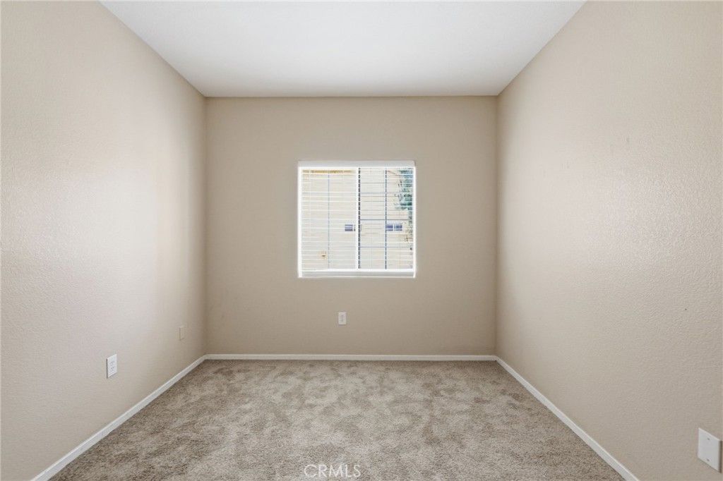 Image 17 of property listing at 24909 Madison, Murrieta, CA 92562