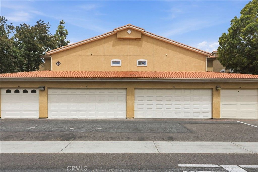 Image 39 of property listing at 24909 Madison, Murrieta, CA 92562