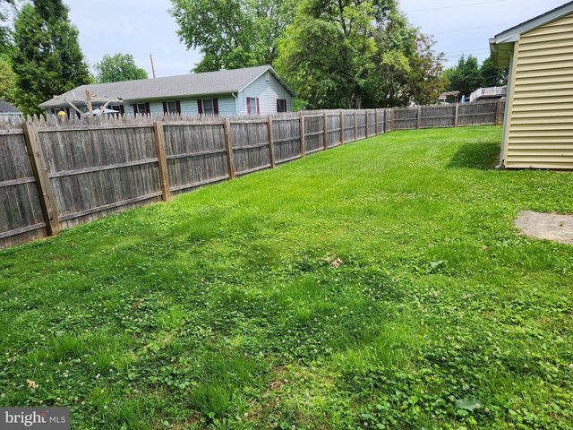 145 LINCOLN DR, Pennsville, NJ 08070