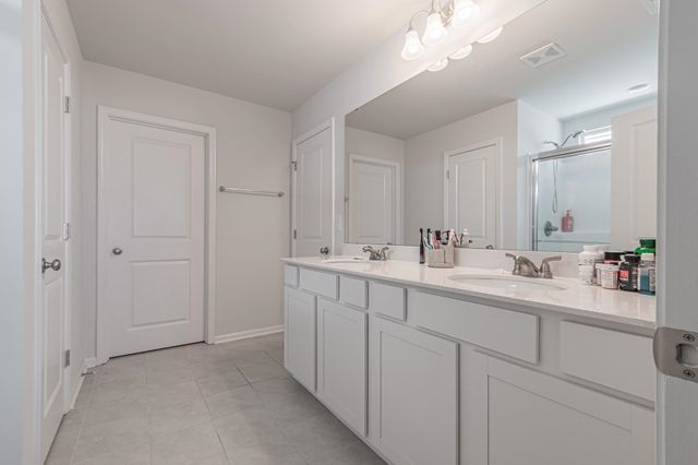 180 Wagner Cir., Conway, SC 29526