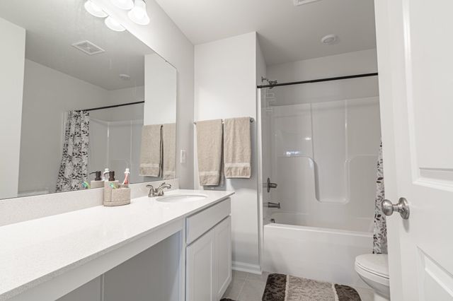 180 Wagner Cir., Conway, SC 29526