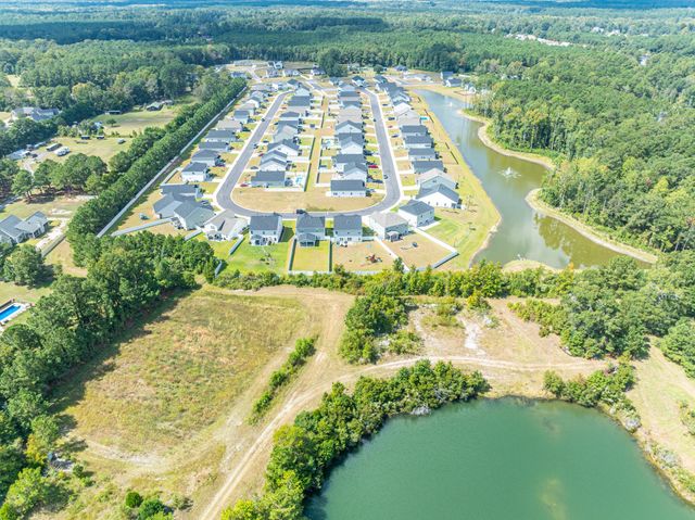 180 Wagner Cir., Conway, SC 29526