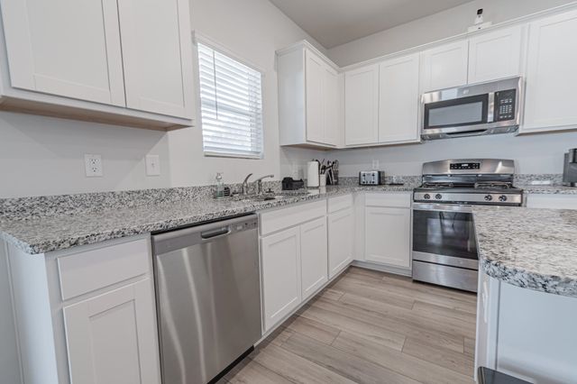 180 Wagner Cir., Conway, SC 29526