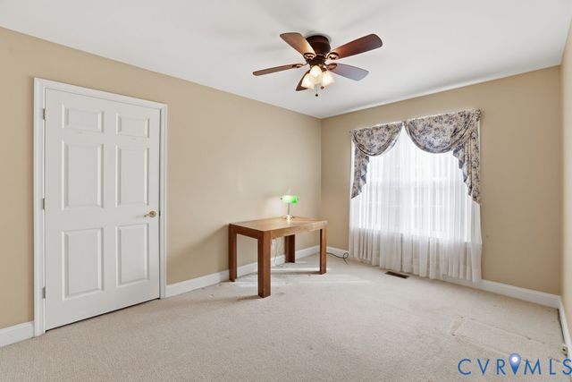 124 Kennon Pointe Ct, Colonial Heights, VA 23834