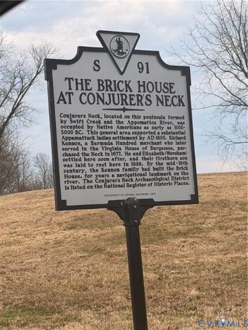 124 Kennon Pointe Ct, Colonial Heights, VA 23834