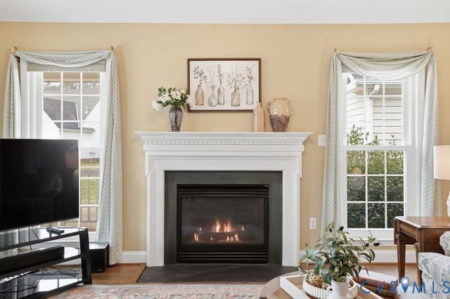 124 Kennon Pointe Ct, Colonial Heights, VA 23834