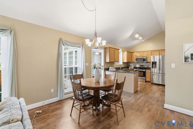 124 Kennon Pointe Ct, Colonial Heights, VA 23834