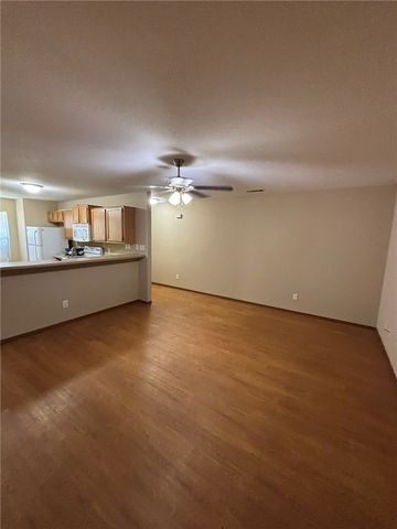 1202 SW Quartz Avenue 1, Bentonville, AR 72712