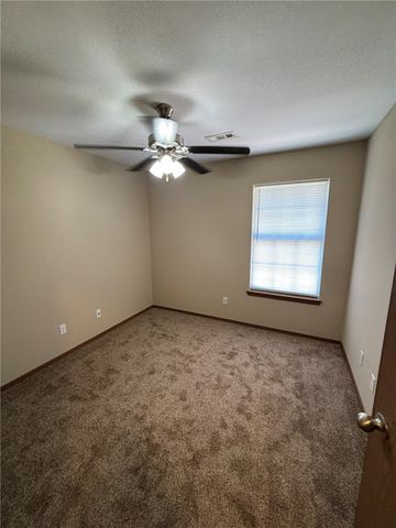 1202 SW Quartz Avenue 1, Bentonville, AR 72712