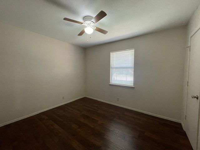 7536 Meadowlark Lane N, Watauga, TX 76148